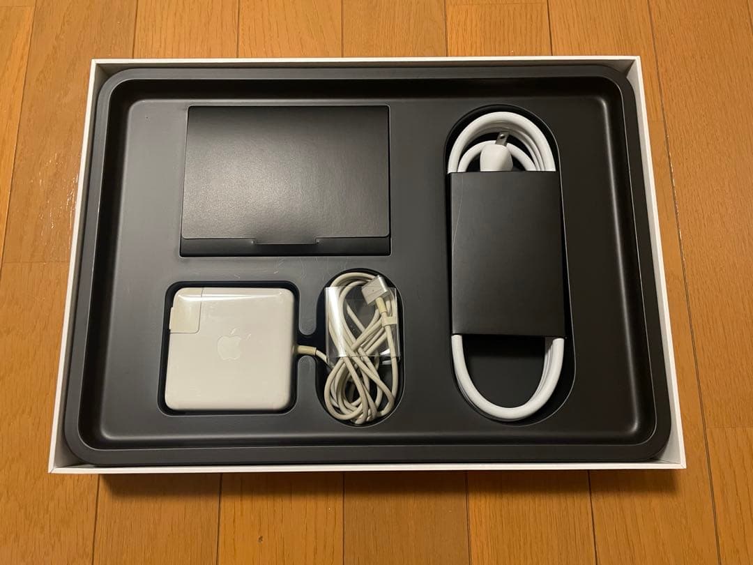 Macbok Pro Mid 2014 Retina 256GB 13インチ