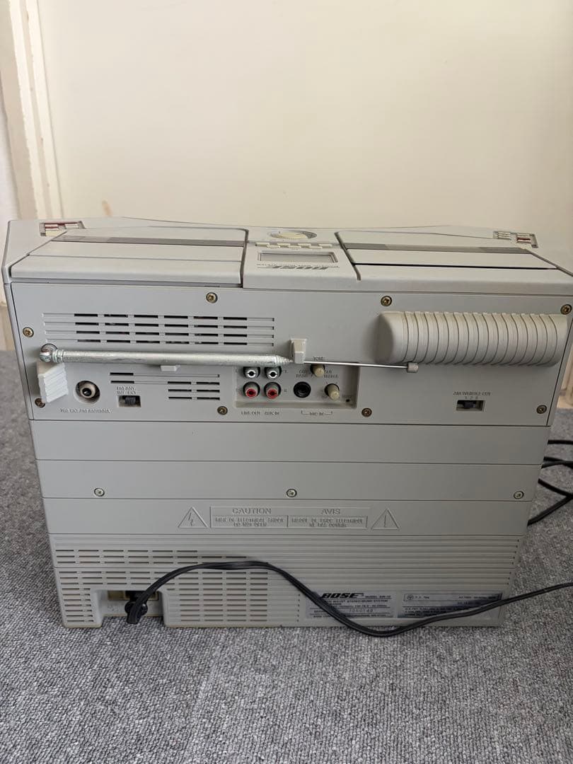 BOSE CDラジカセ　BOSE AW-1d ACOUSTIC WAVEジャンク