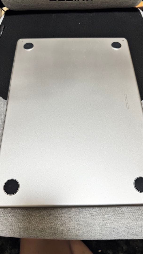 MacBook Air m2 16/256gb starlight13,6インチ