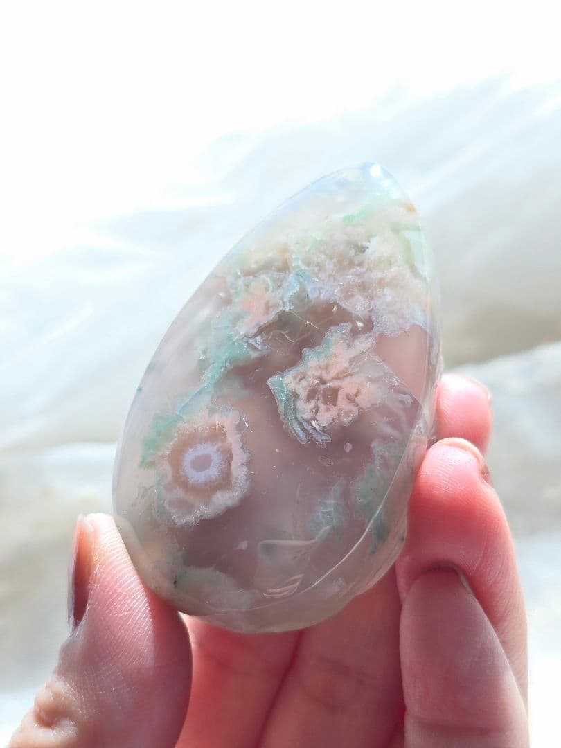 チェリーブロッサムアゲート グリーン桜瑪瑙 手彫り 九尾 天然石 一点物