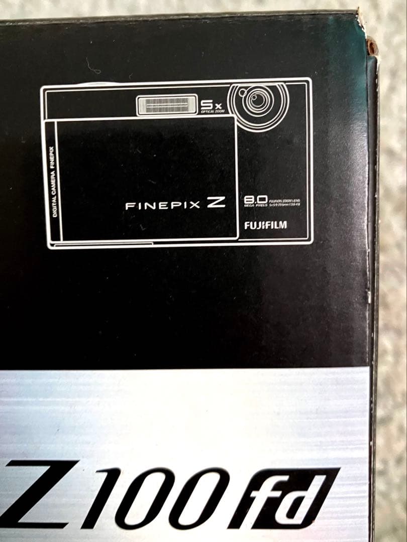 FUJIFILM FinePix Z100fd コンパクトデジタルカメラ