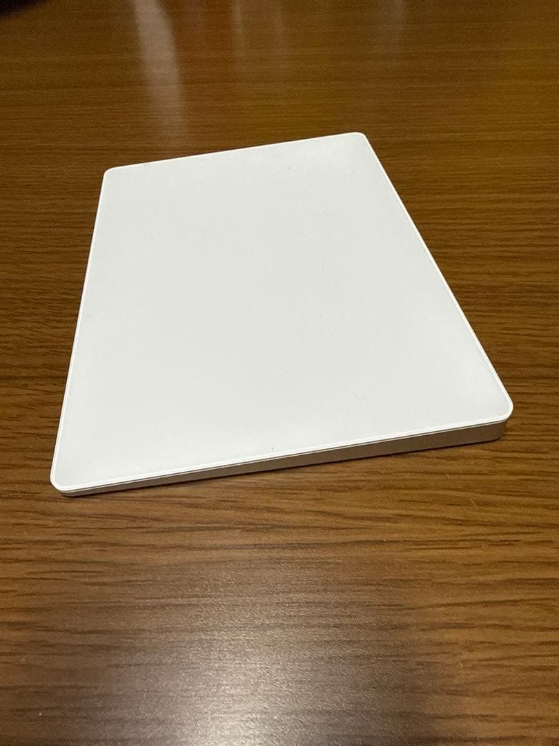 Apple Magic Trackpad 2（ホワイト） A1535 動作良好