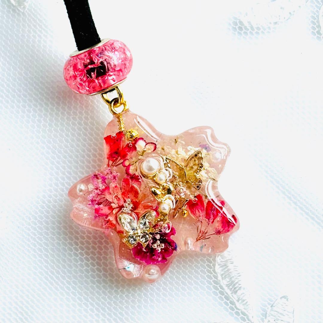 No.2092★ハンドメイド★SALE♡フラワーレジンネックレス