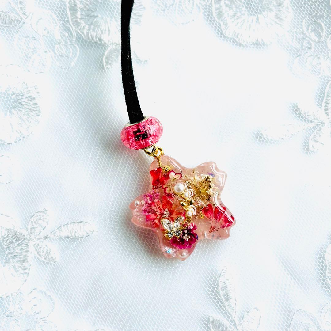 No.2092★ハンドメイド★SALE♡フラワーレジンネックレス
