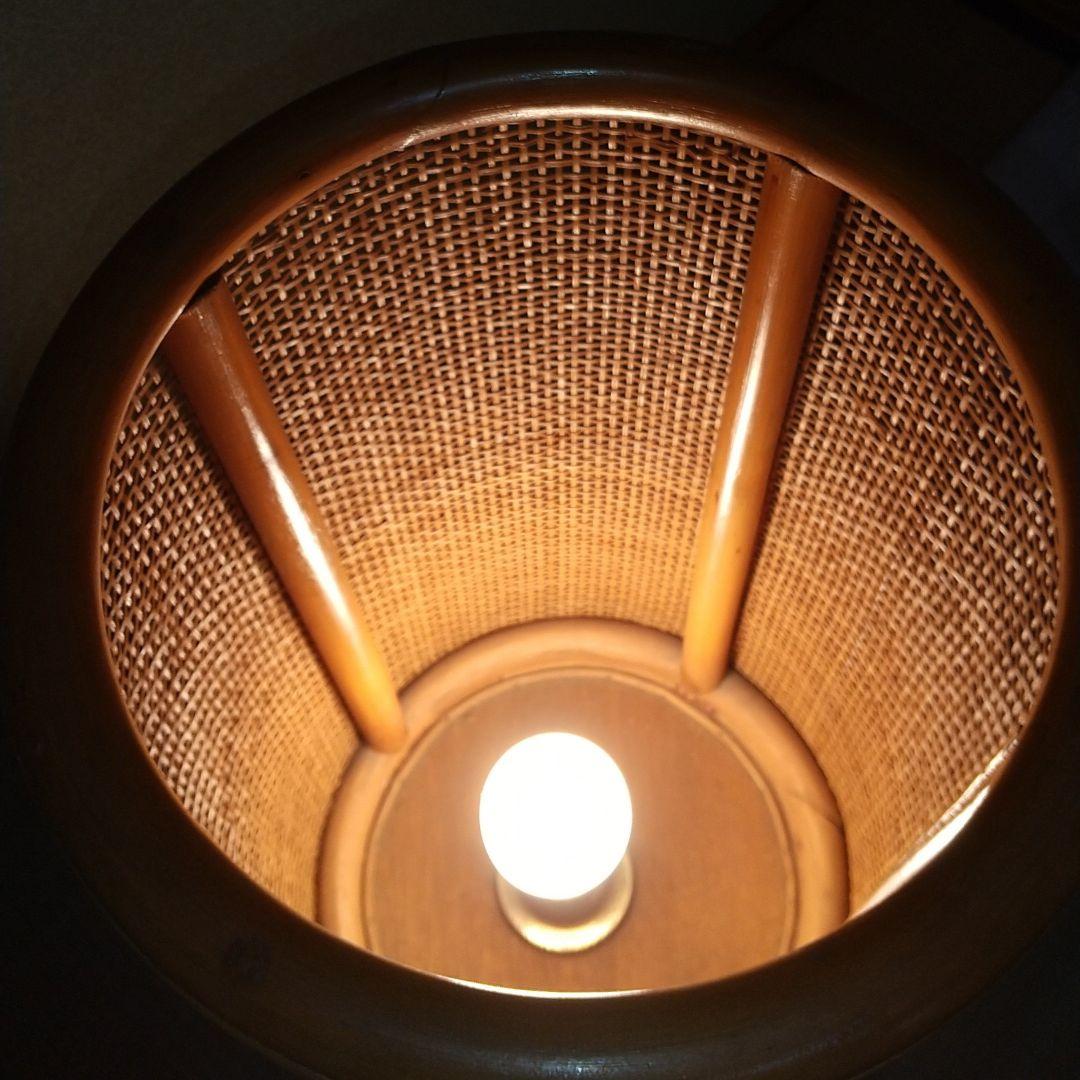 ラタン シェードランプ