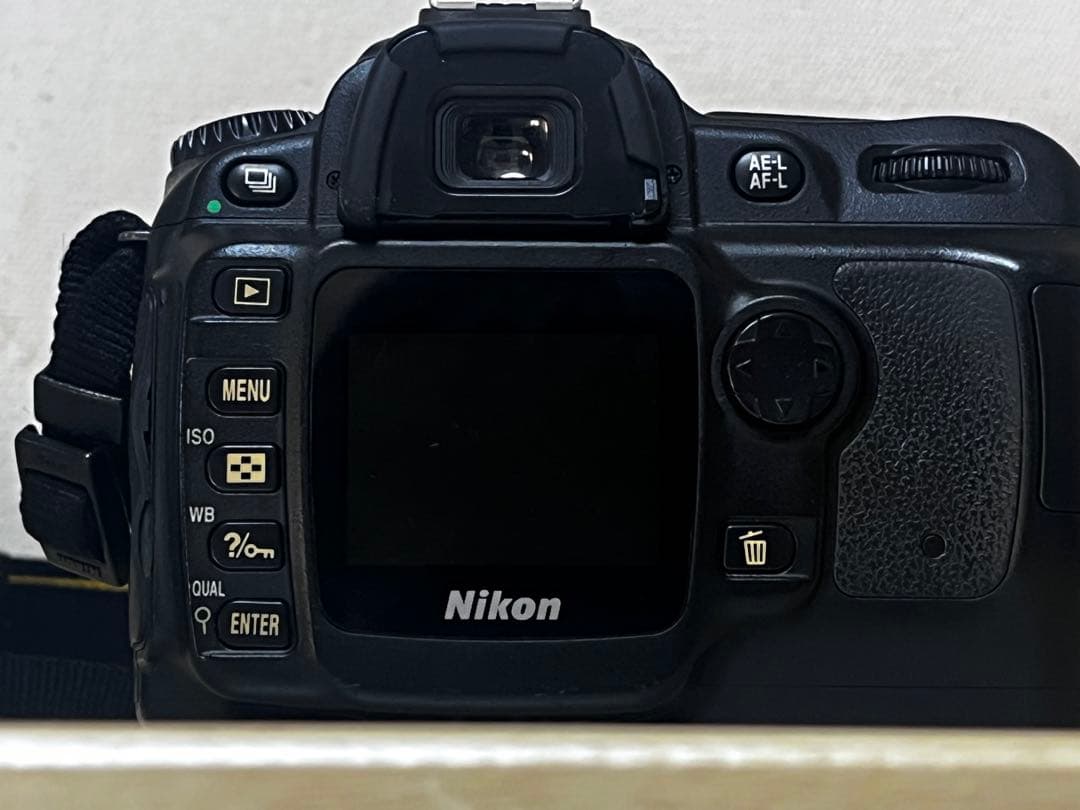 Nikon D50 デジタル一眼レフカメラ 望遠・短縮レンズ付き