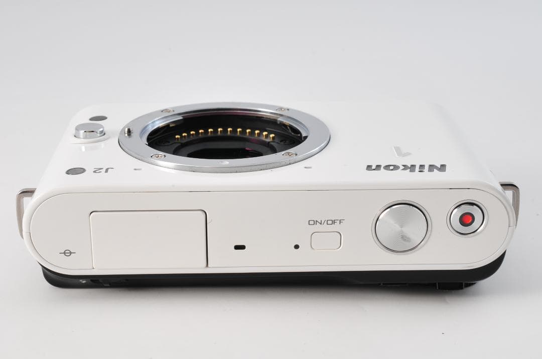 Nikon ニコン 1 J2 (シャッター1543)+ダブルレンズ #1357