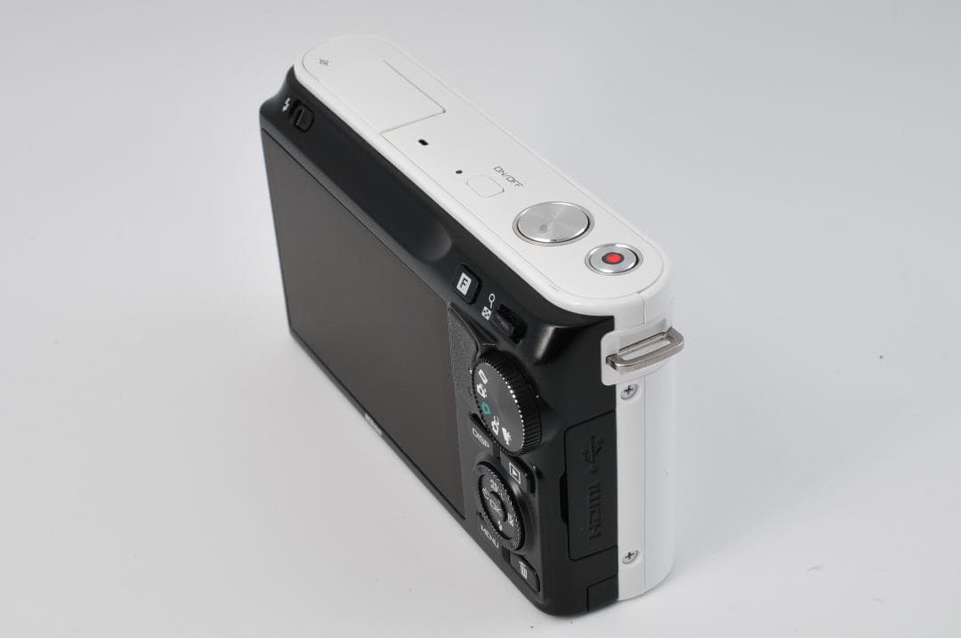 Nikon ニコン 1 J2 (シャッター1543)+ダブルレンズ #1357