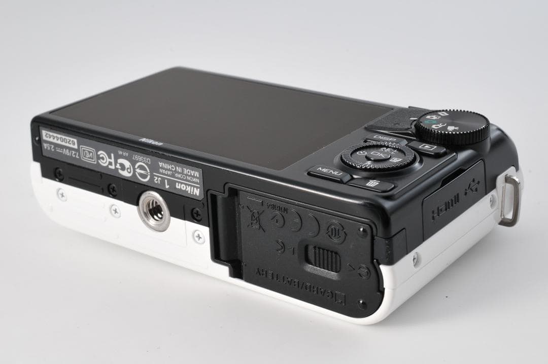 Nikon ニコン 1 J2 (シャッター1543)+ダブルレンズ #1357