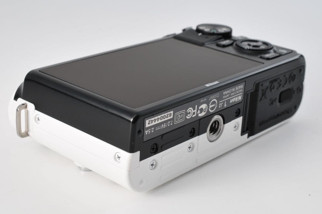 Nikon ニコン 1 J2 (シャッター1543)+ダブルレンズ #1357