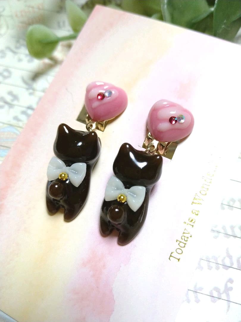 イヤリング    チョコ猫ฅ•ω•ฅ