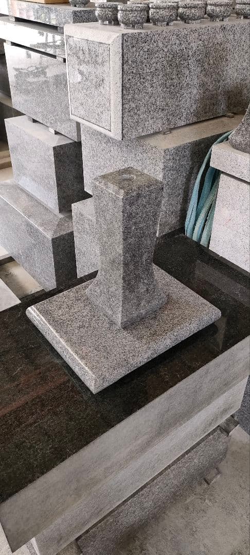 庵治石　一輪挿し②　香川県国内産　インテリア