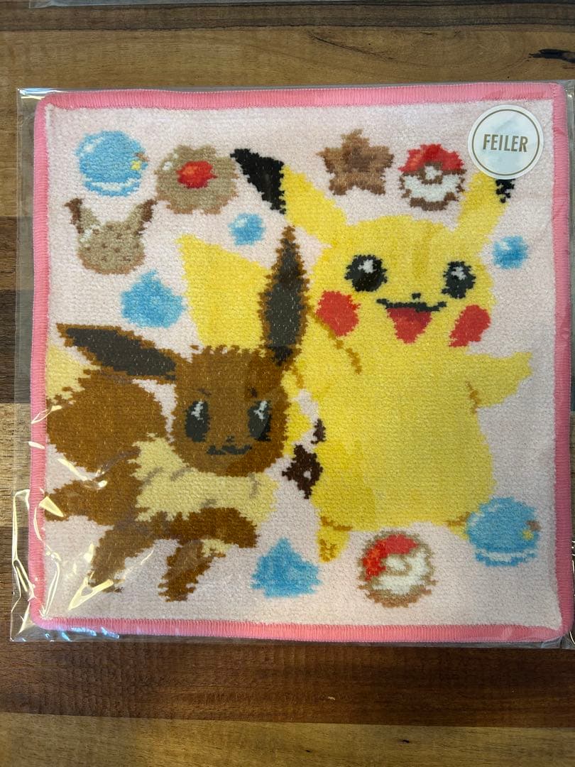 フェイラー FEILER ピカチュウ イーブイ ポッチャマ タオル 2枚セット