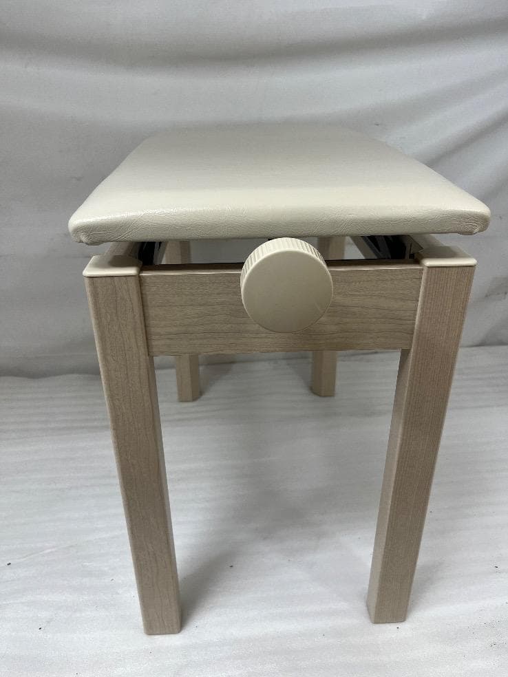 ※81391※YAMAHAピアノ椅子（ホワイトアッシュ）★送料無料