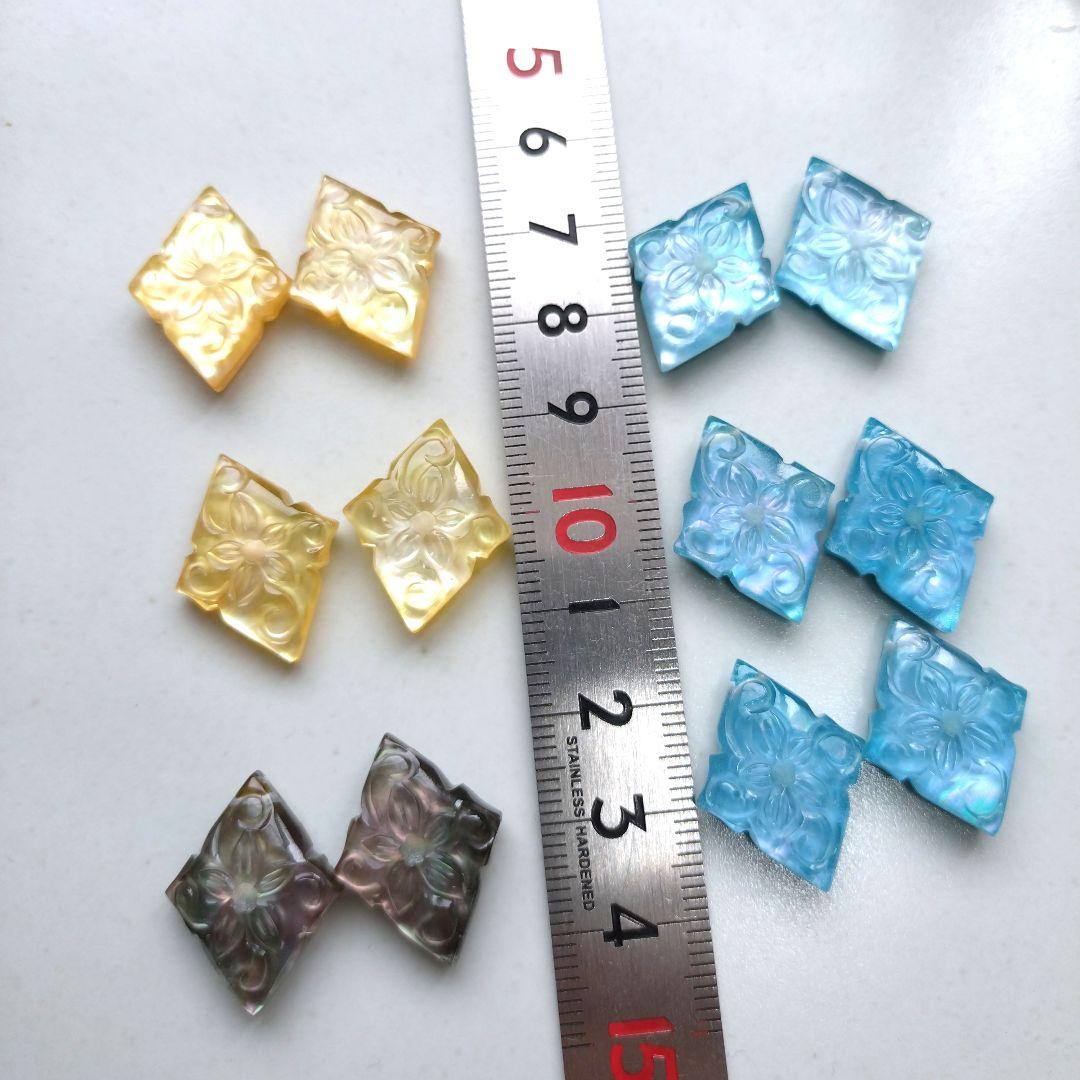 【B】練りターコイズとマザオパ 水晶のひし形フラワーカービングピアス