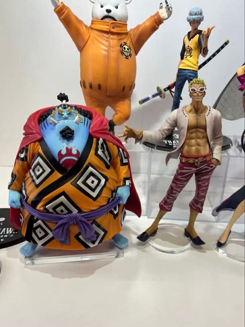 ワンピースフィギュア7体セット　ドフラミンゴ　ハンコック　ジンベエ　ミホーク