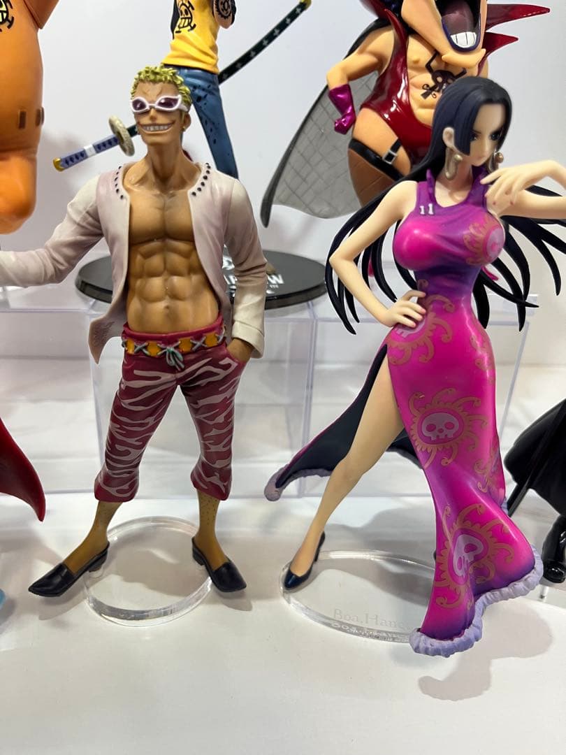 ワンピースフィギュア7体セット　ドフラミンゴ　ハンコック　ジンベエ　ミホーク