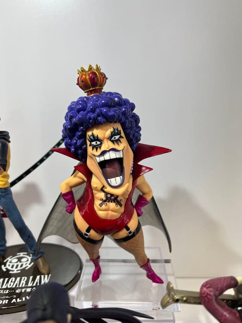 ワンピースフィギュア7体セット　ドフラミンゴ　ハンコック　ジンベエ　ミホーク