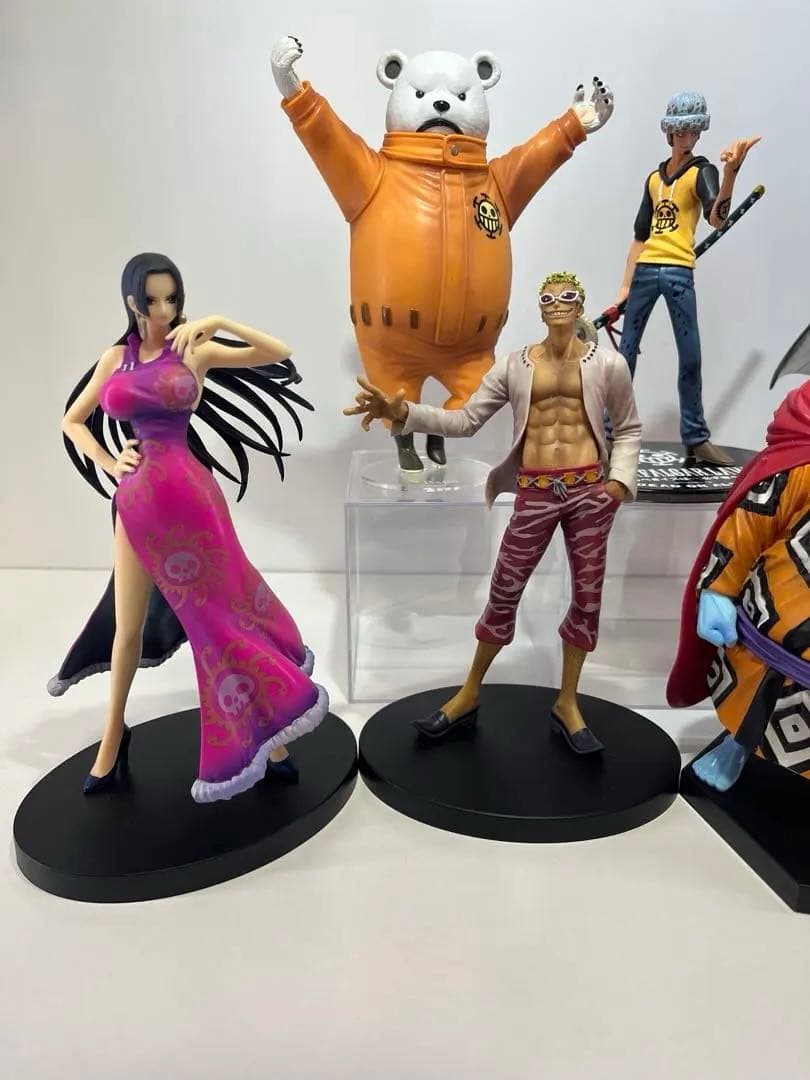 ワンピースフィギュア7体セット　ドフラミンゴ　ハンコック　ジンベエ　ミホーク