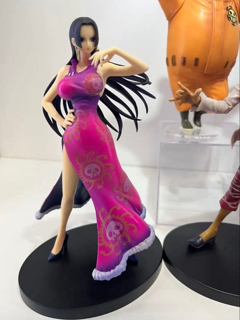 ワンピースフィギュア7体セット　ドフラミンゴ　ハンコック　ジンベエ　ミホーク