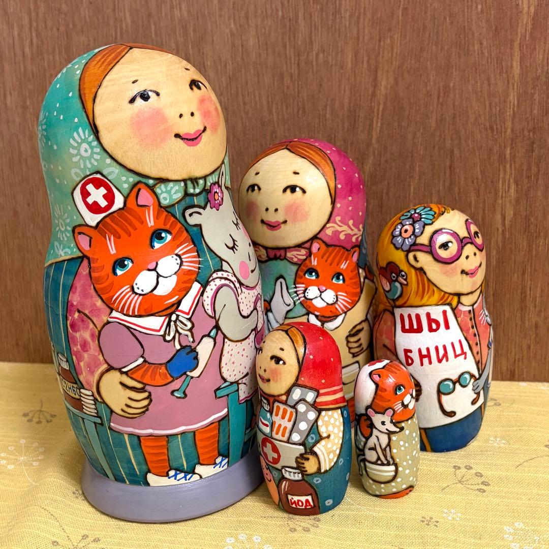 マトリョーシカ　オリジナル　タチアナ・ドゥビニッチ　ロシア雑貨