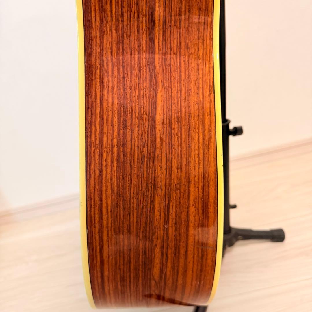 美品　YAMAHA FG-301B アコースティックギター ハードケース付
