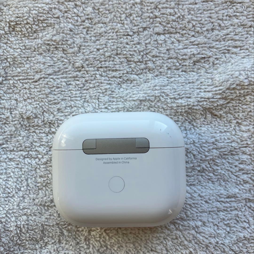 【美品】AirPods 第3世代 初期化済 動作良好清掃済み