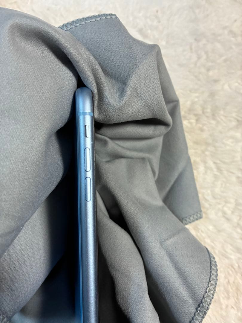 【美品・動作確認済み】iPhone XR ブルー　本体