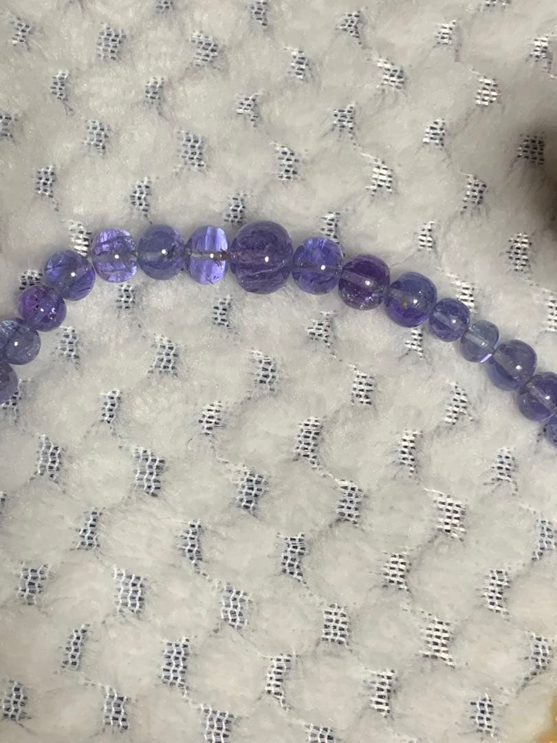 タンザナイトとプレシャスオパール