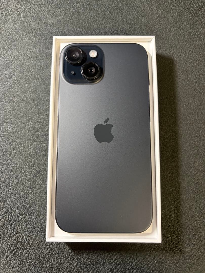 【超美品】Apple iPhone15 128GB スペースグレイ