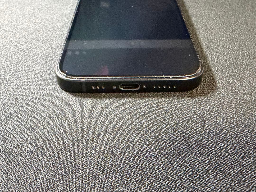 【超美品】Apple iPhone15 128GB スペースグレイ