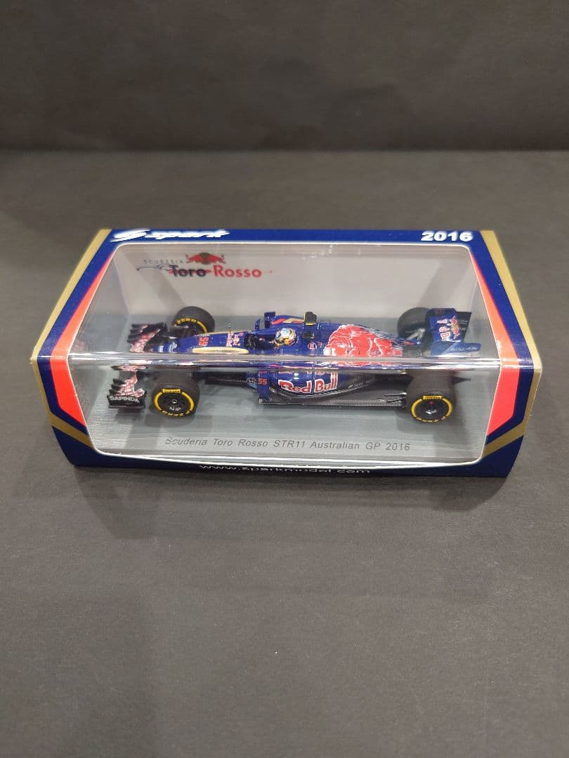【希少品】スパーク 1/43 F1 2016 トロロッソ STR11