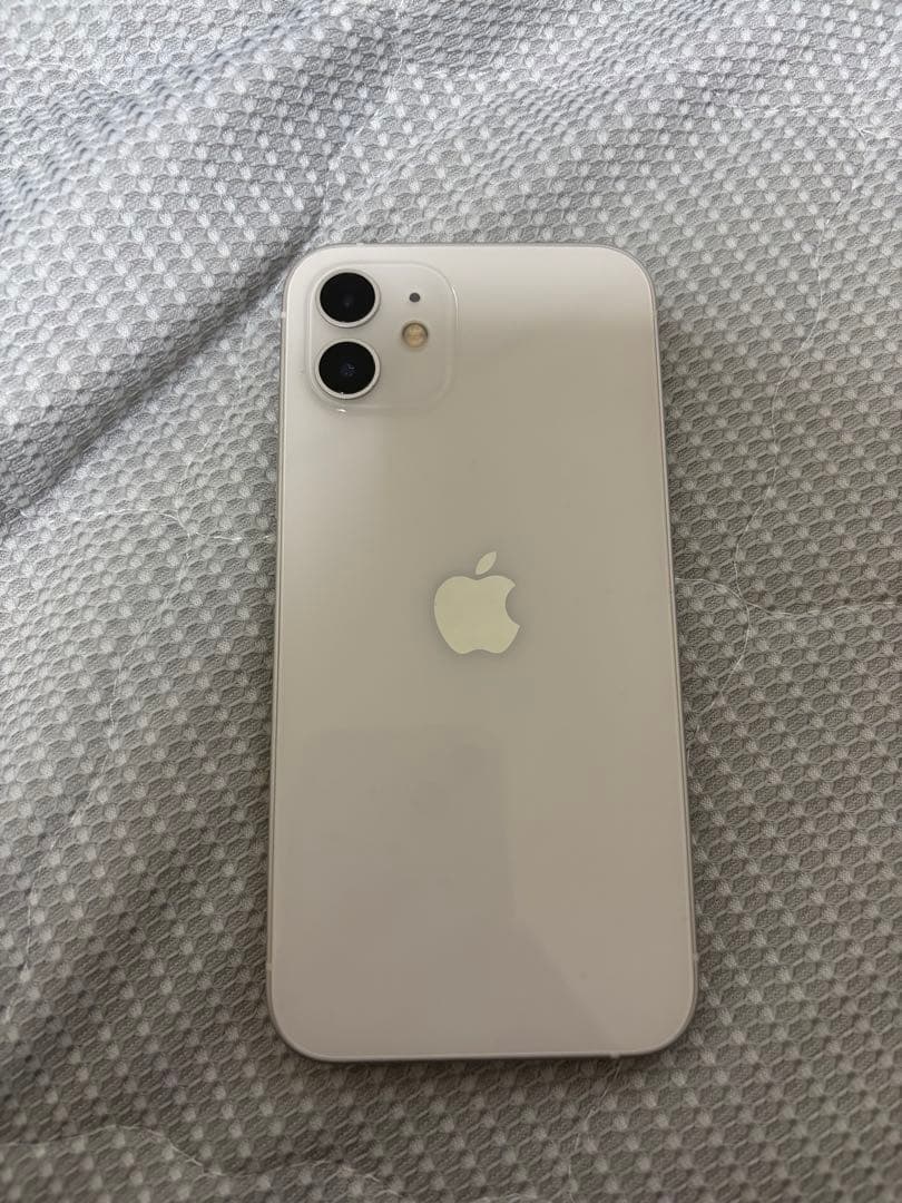 iPhone12 64GB ホワイト SIMフリー
