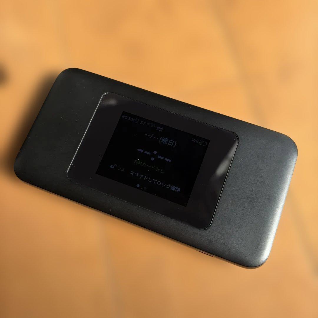 Speed Wi-Fi DOCK 5G 本体 ドッグ 箱　完品