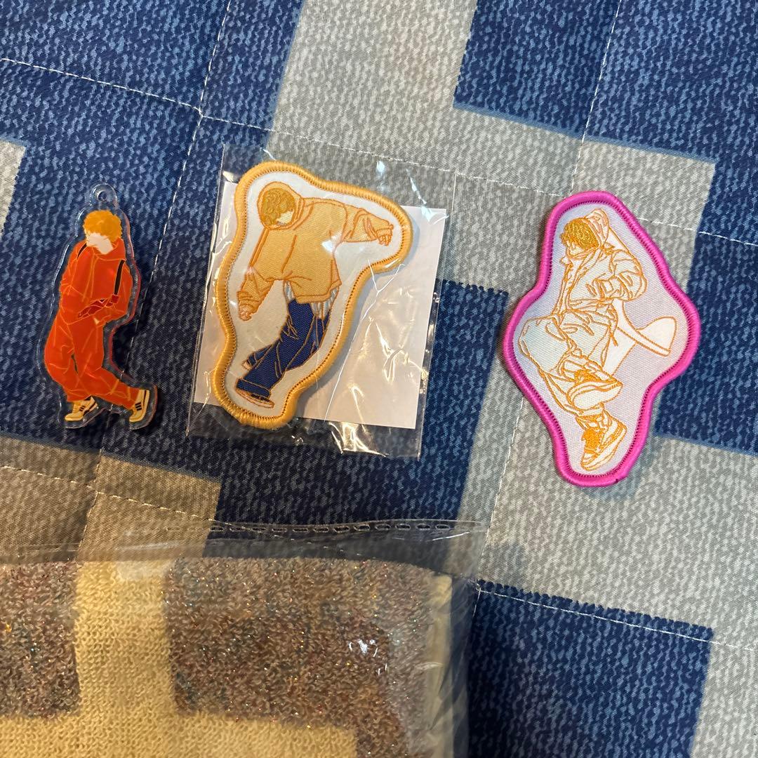 VAUNDY キャラクターキーホルダー