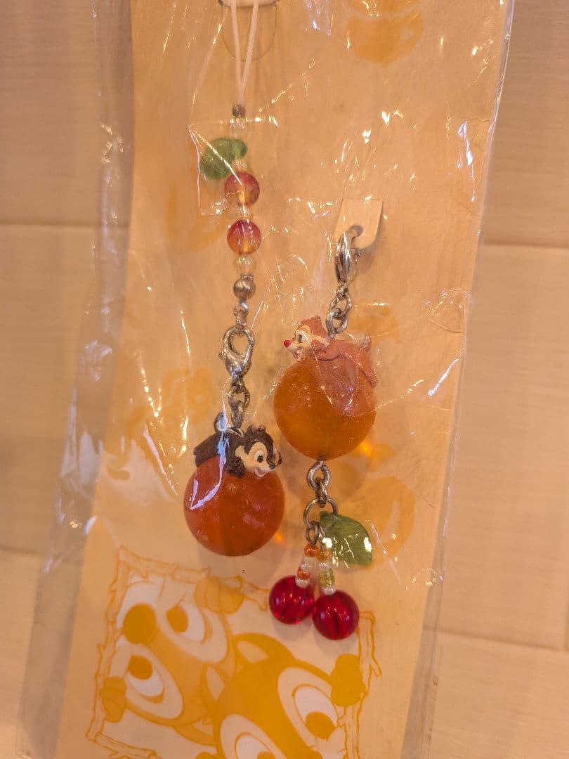 希少　チップとデール　ストラップ　チャーム　当時物　レトロ　ディズニーストア