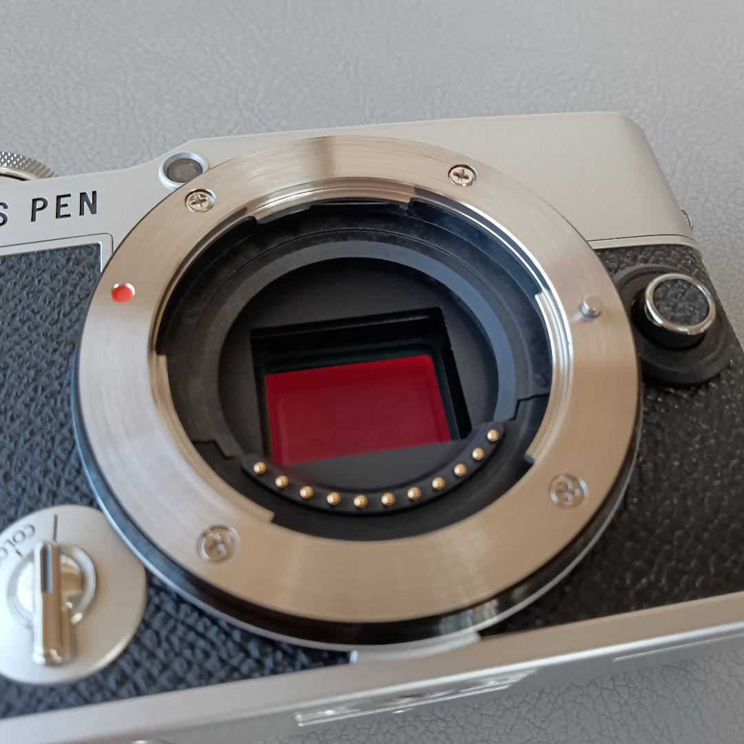 中古美品/PEN E-P7ボデイ/訳あり/おまけ付き/シャッター2043回