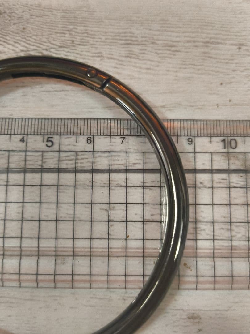 【説明用】K3　 丸型カラビナ 　1個 85mm　ガンメタ　新品　アウトレット品