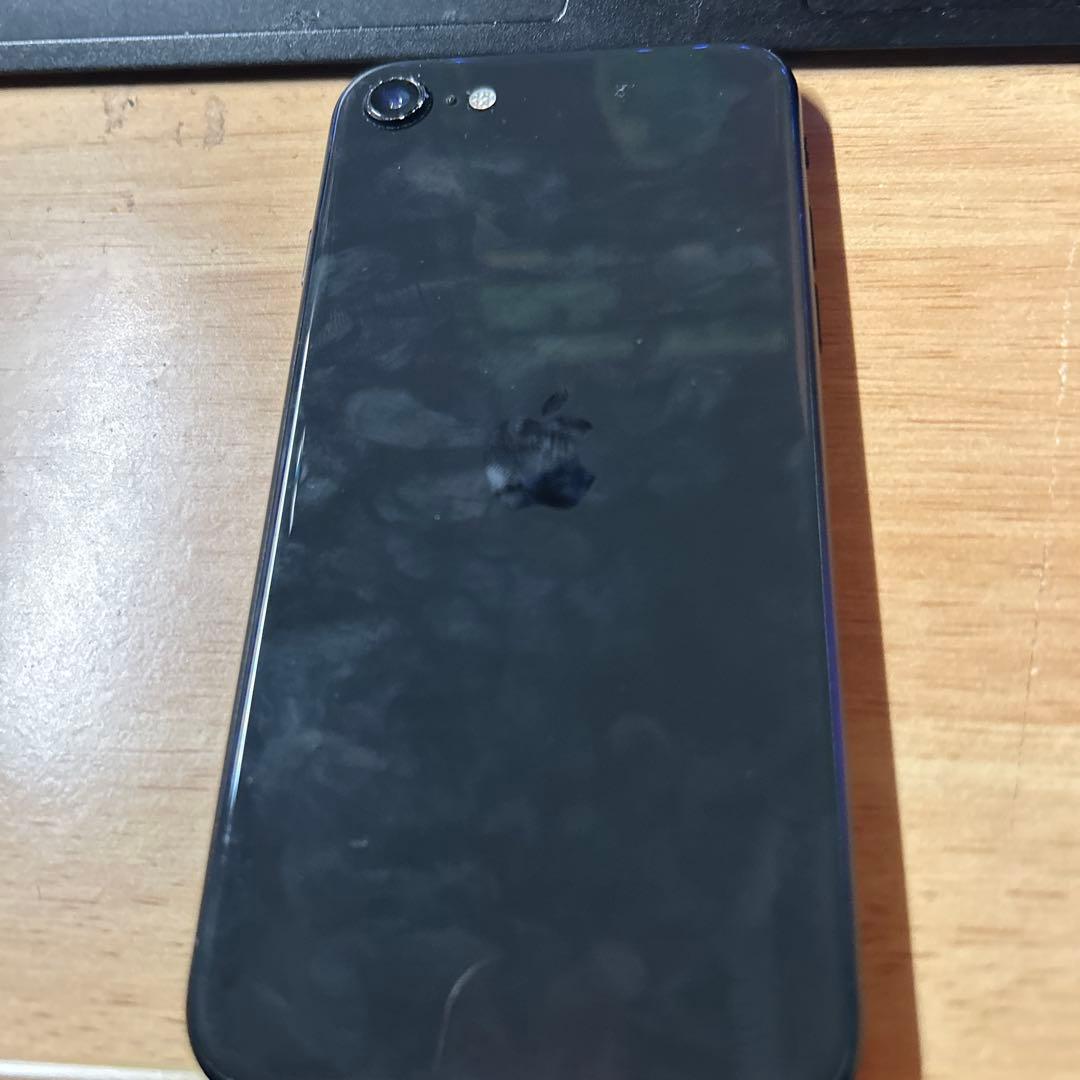 iPhone SE2 (第2世代) 本体 simフリー