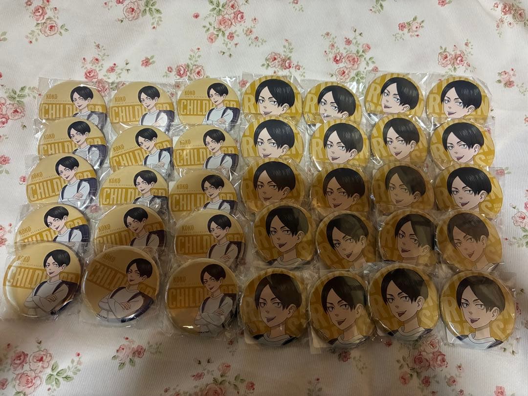 九井一　幼年期缶バッジ35点　バルーンスーツアクスタ2点セット