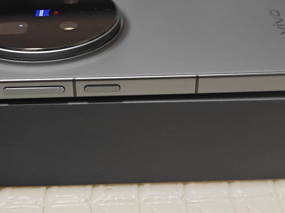 【極美品】12/256 vivo x300 Pro 大陸版 ブラック