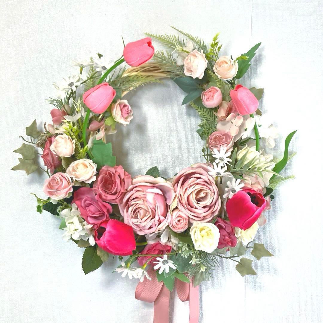 『アンジュ デ シュクル 』チューリップのリース