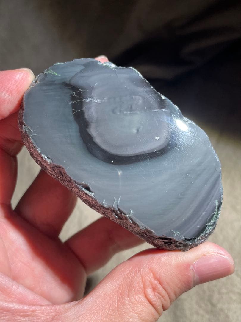 研磨品　十勝石玲瓏　ホワイトベースピンク・グリーンレインボーオブシディアン