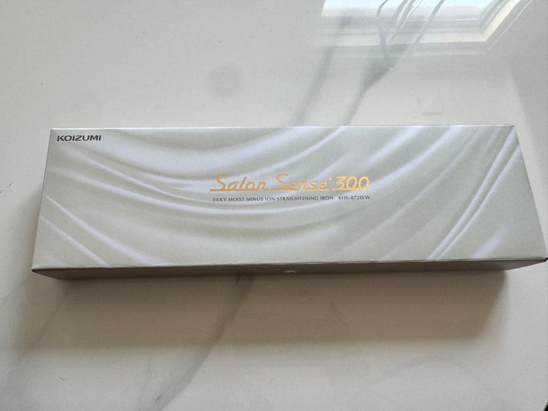 新品　海外対応　ストレートアイロン　マイナスイオン 300 シルキーモイスト