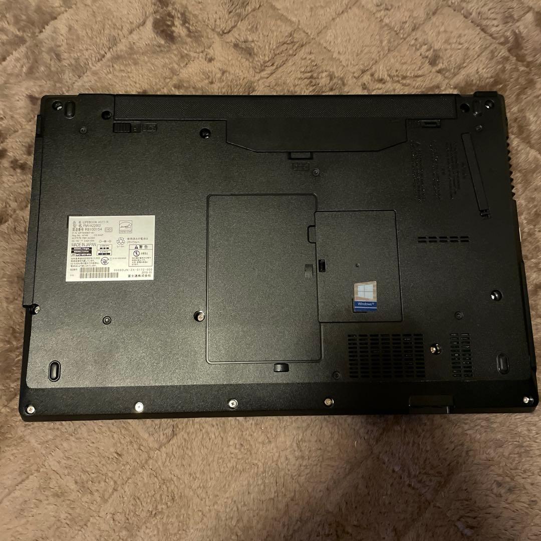 富士通A577/R i5/8GB/SSD128GB Office付