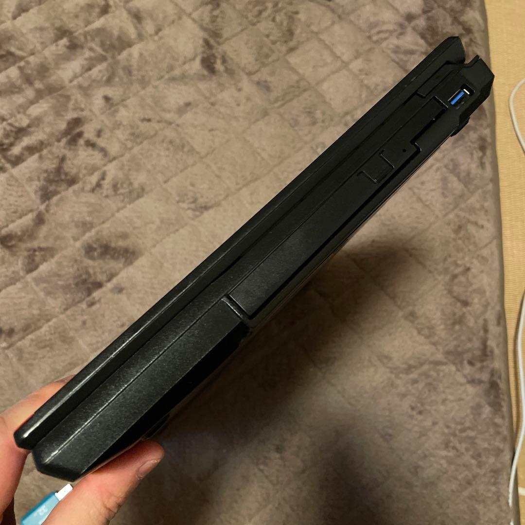 富士通A577/R i5/8GB/SSD128GB Office付