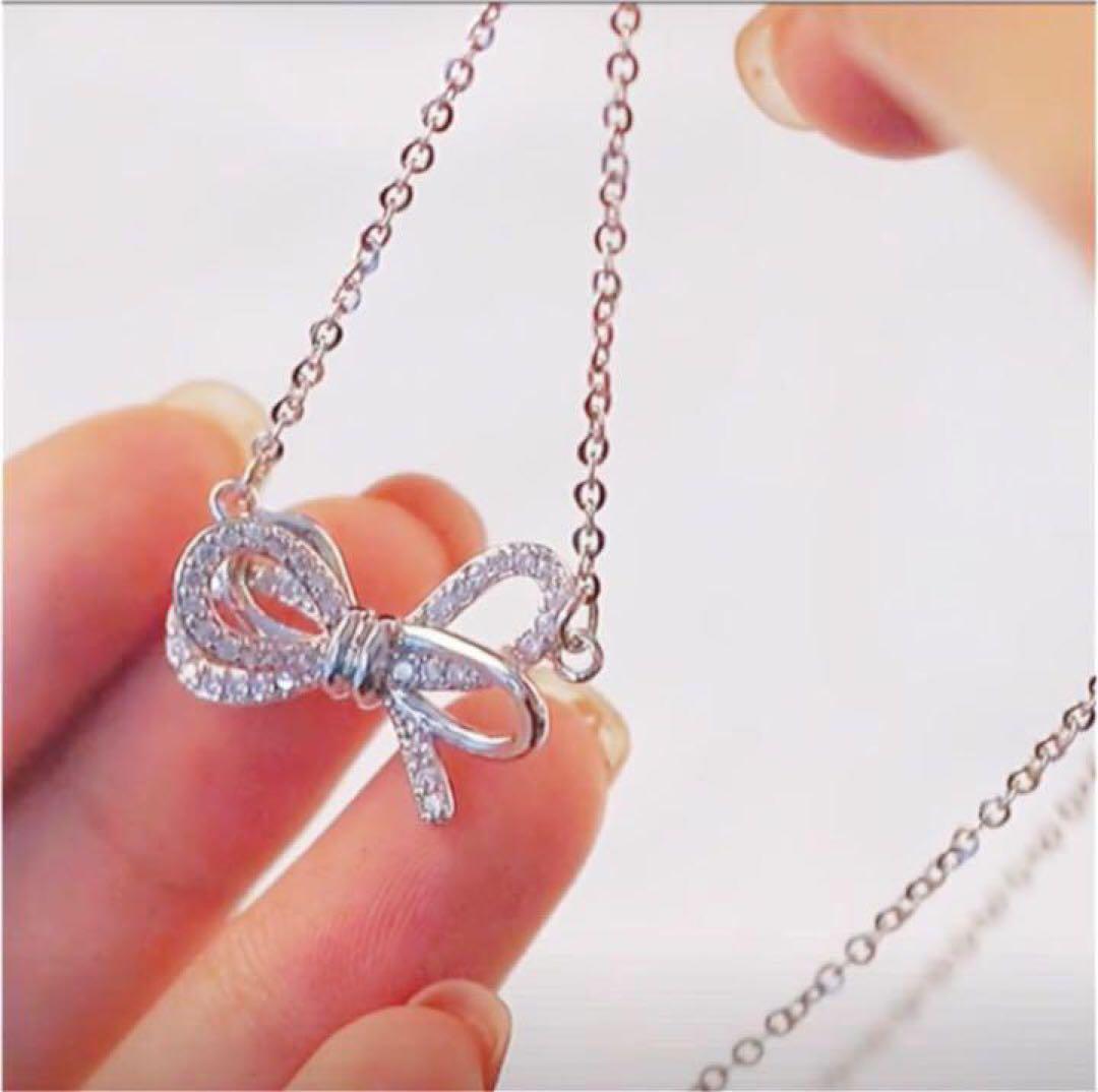 【ギフト推奨】スワロフスキー 18Kg❤️医療用金属製チェーン　刻印