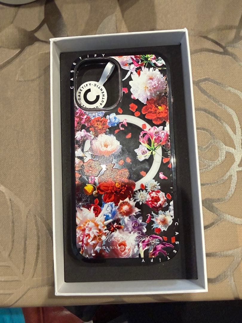 iPhone 16用ケース CASETiFY 蜷川実花さんコラボ クリアケース