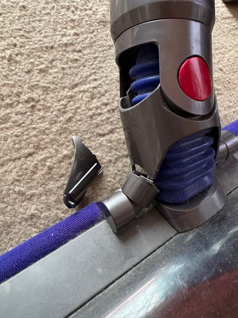 Dyson ダイソンv8slim fluffy+