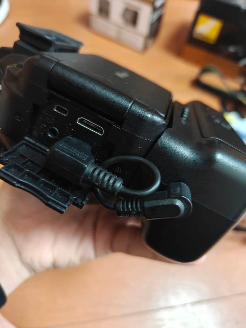 【極美品】 Nikon D5200 バッテリーグリップ付